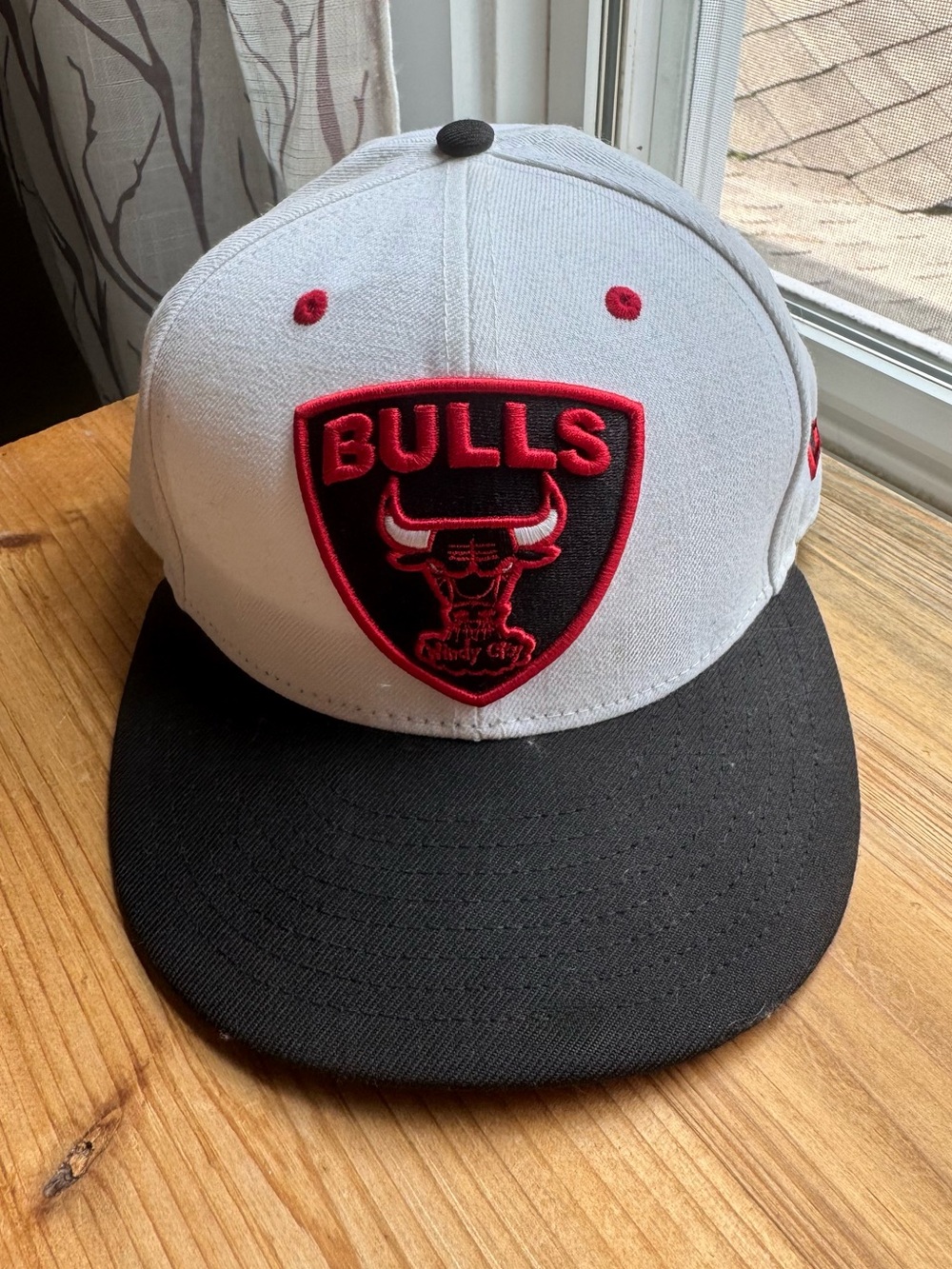 Chicago Bulls New Era White/Black Snapback